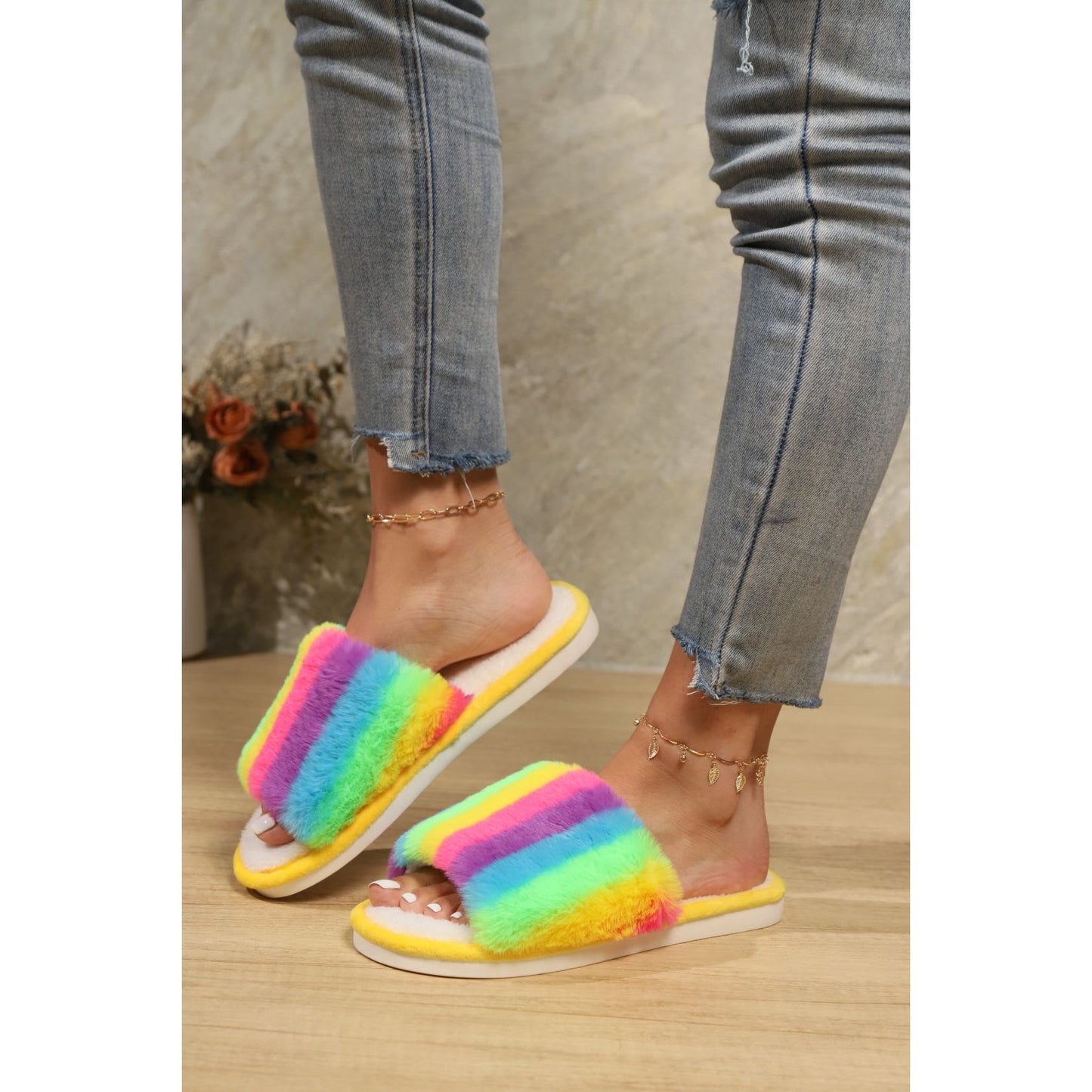 Color Block Open Toe Faux Fur PVC Slippers