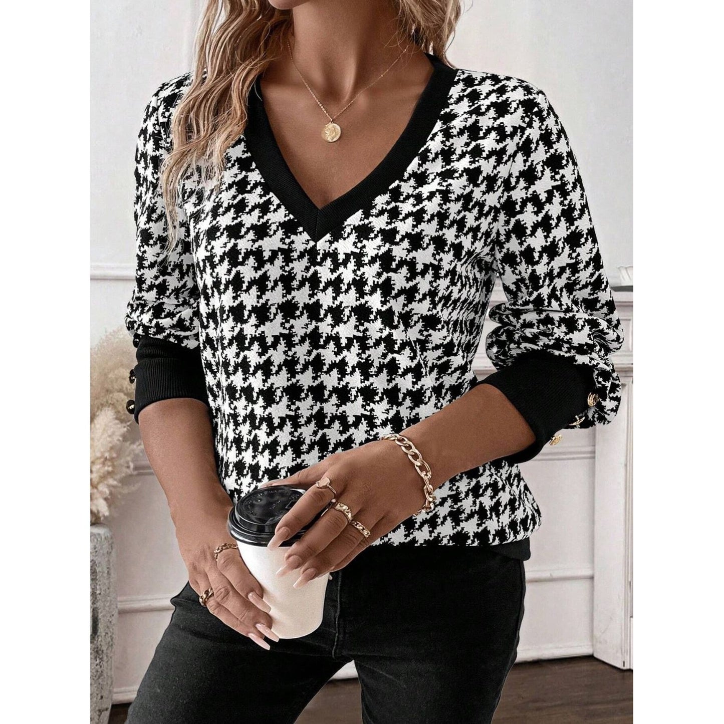 Houndstooth V-Neck Long Sleeve T-Shirt