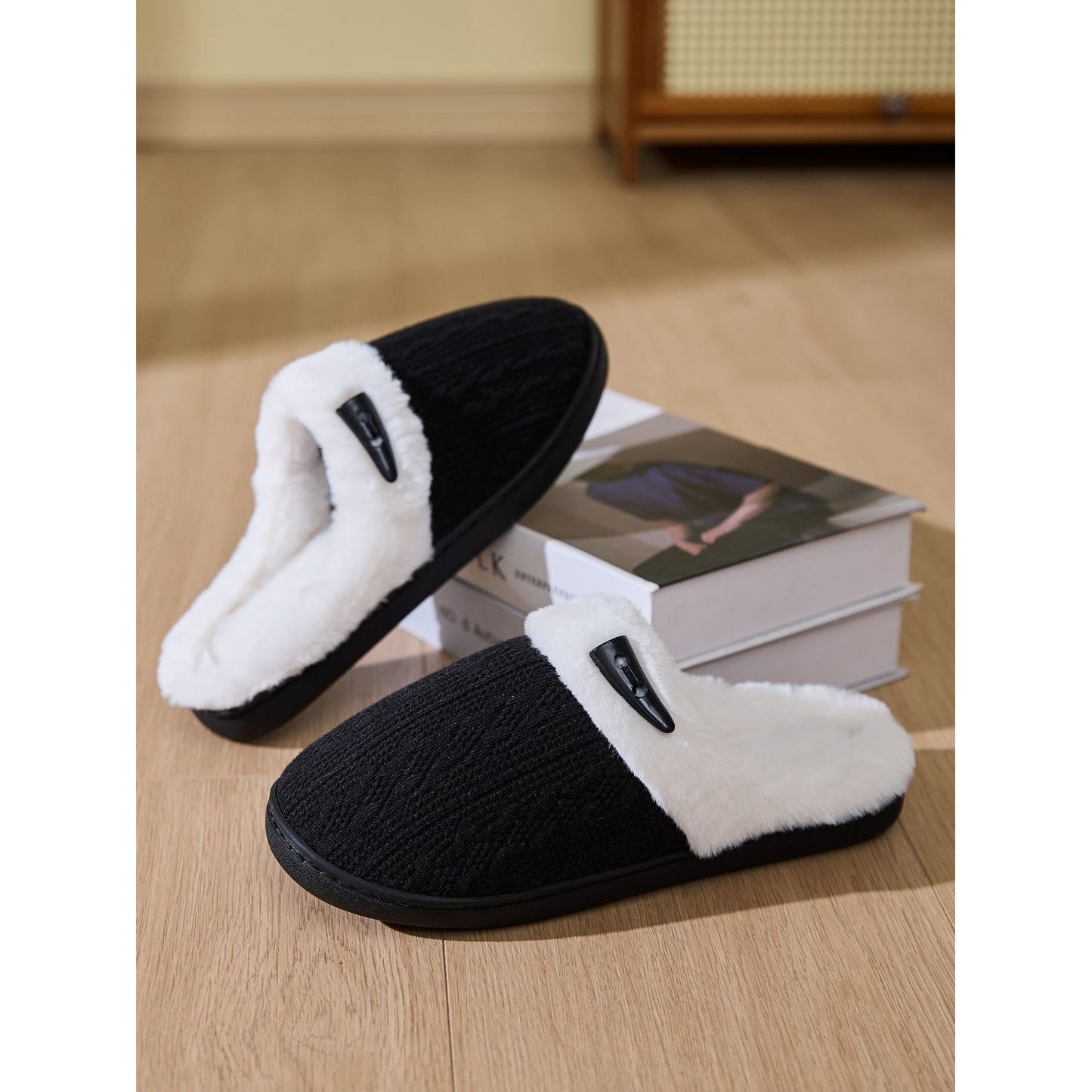 Horn Buckle Furry Texture Flat Slippers