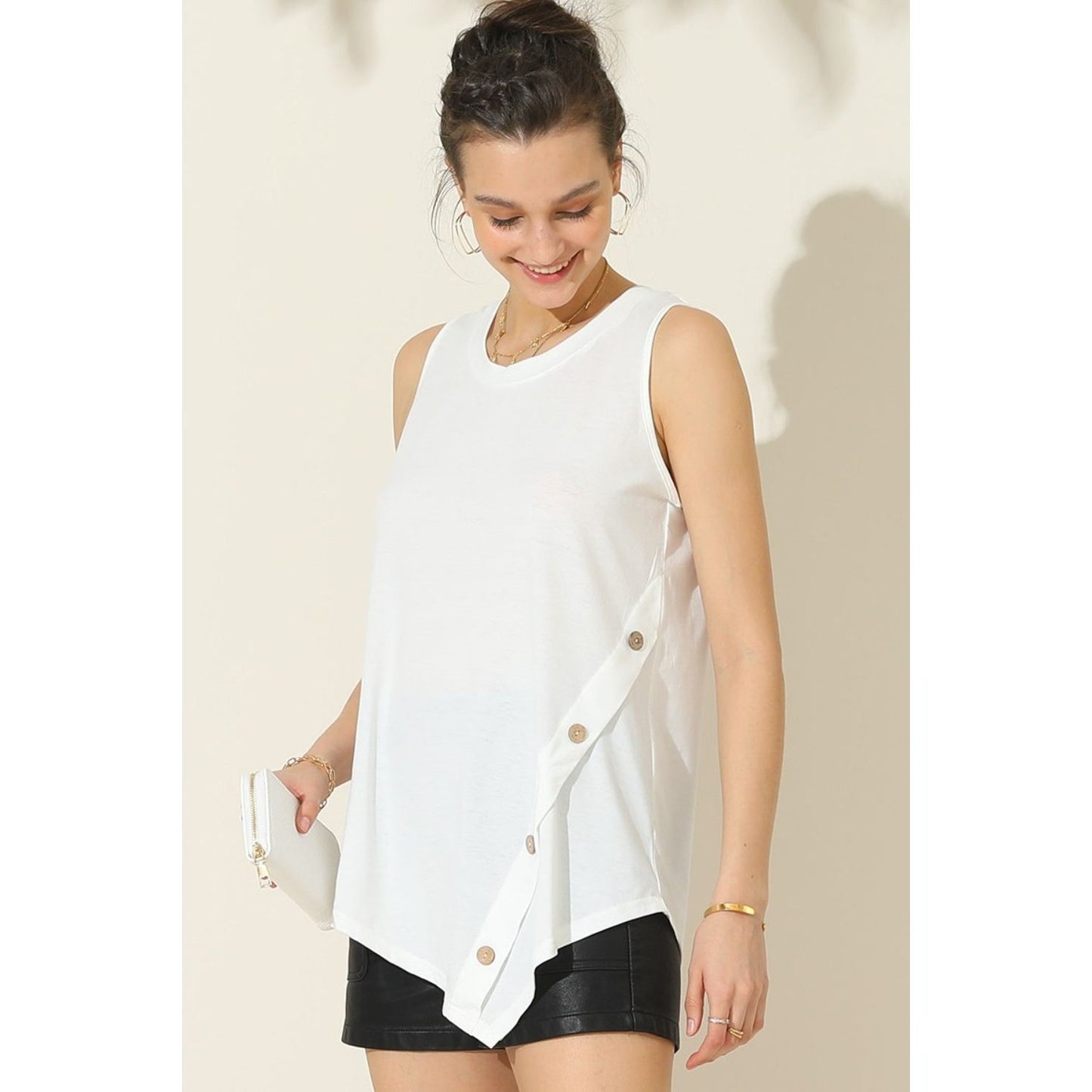 Ninexis Round Neck Button Side Tank