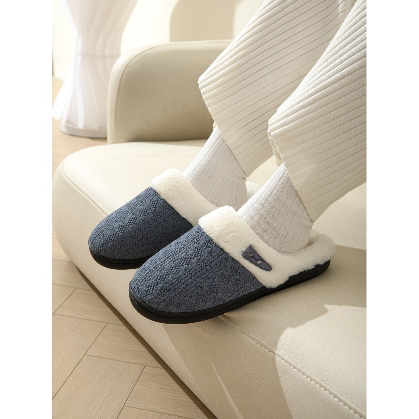 Horn Buckle Furry Texture Flat Slippers