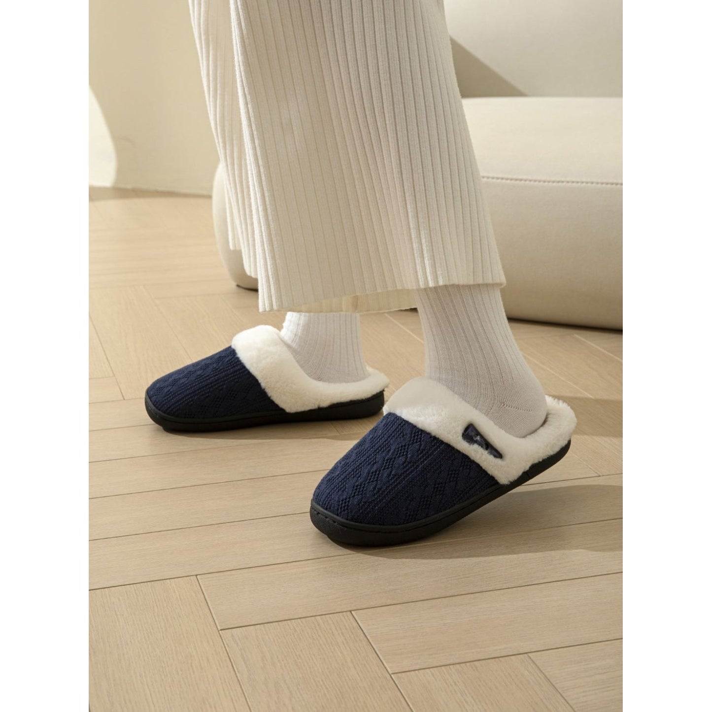 Horn Buckle Furry Texture Flat Slippers