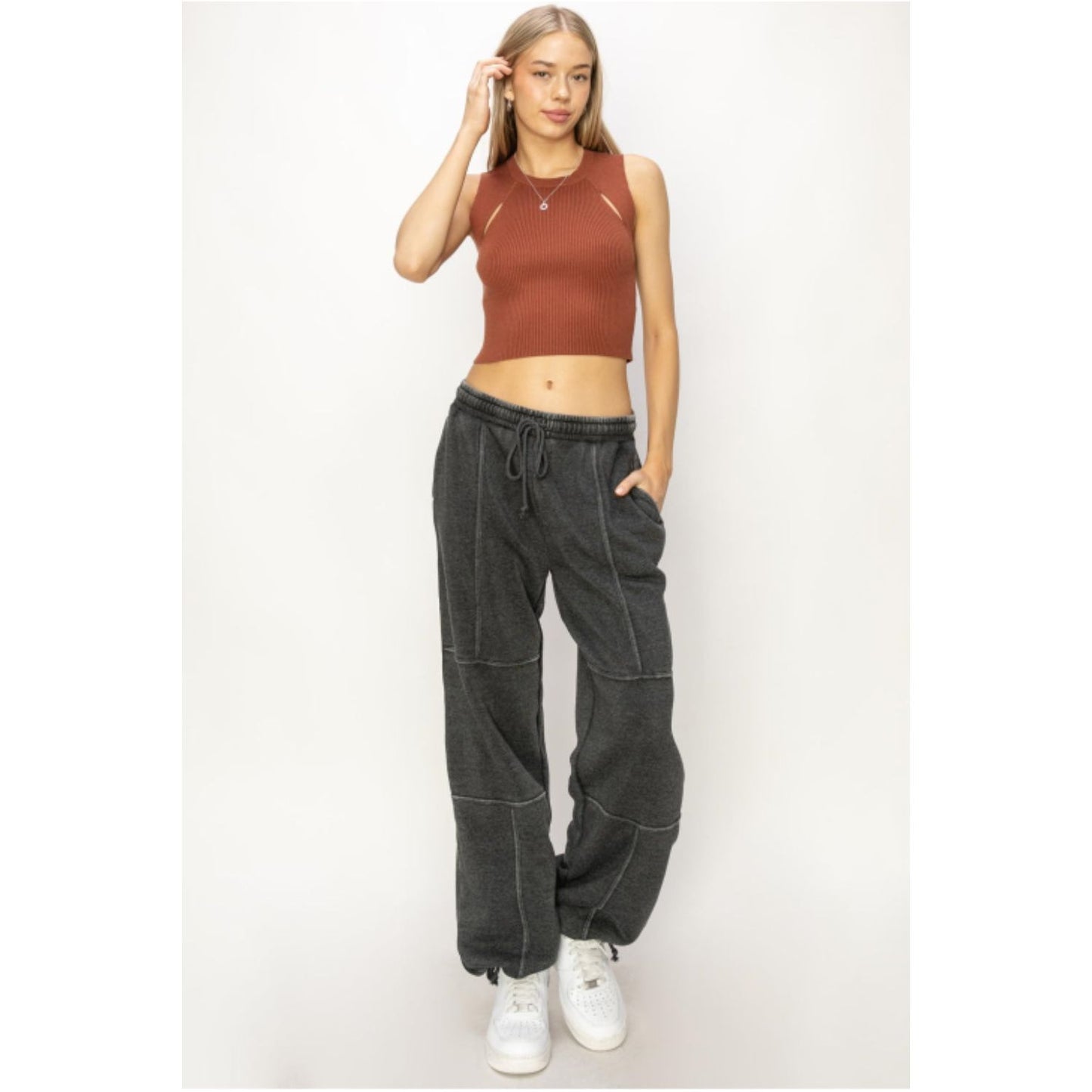 HYFVE Stitched Design Drawstring Sweatpants