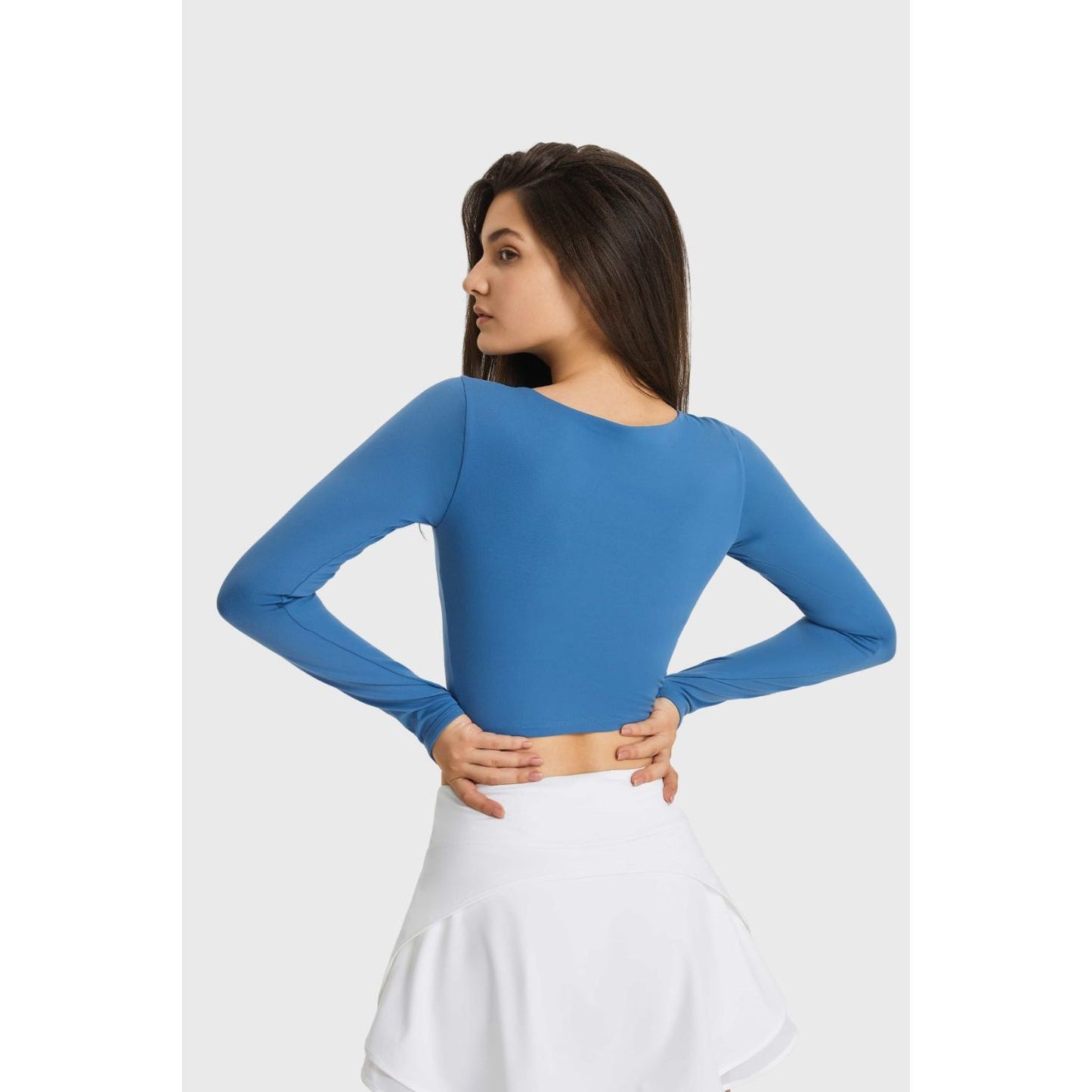 Cutout Long Sleeve Cropped Sports Top