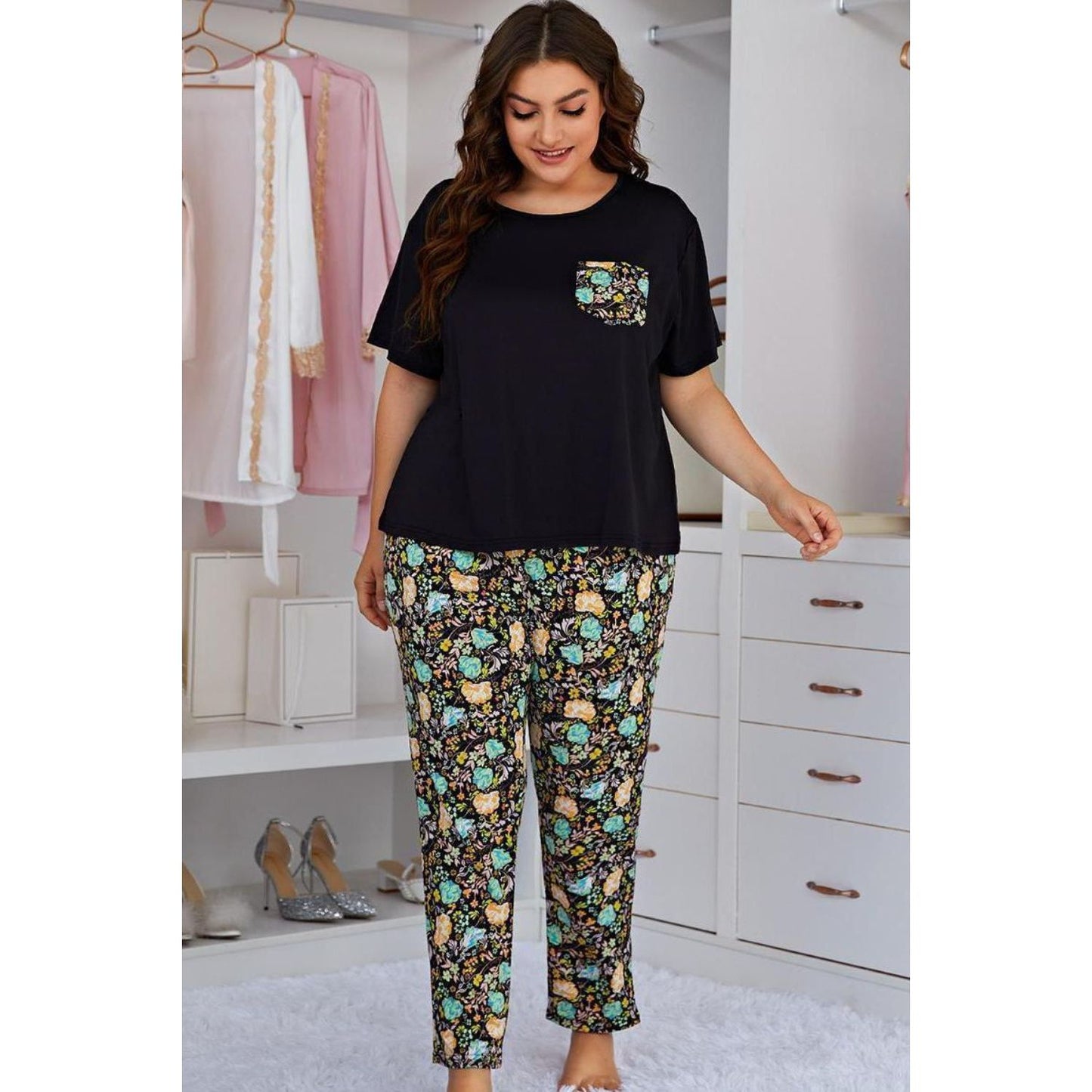 Plus Size Contrast Round Neck Tee and Floral Pants Lounge Set