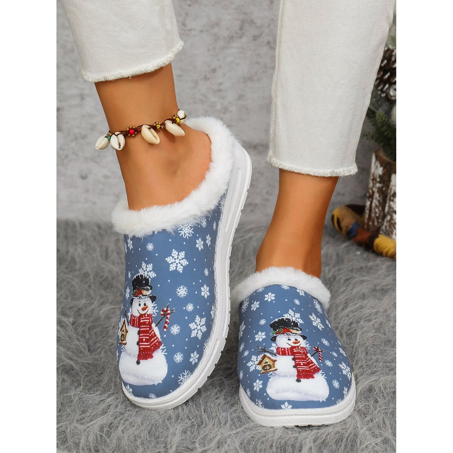 Snowman Print Flat Slippers with Faux Fur