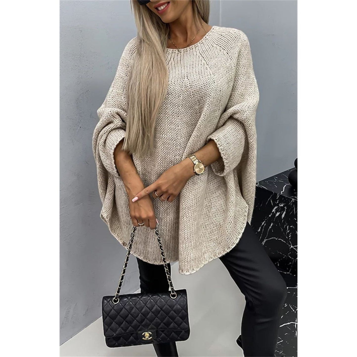 Round Neck Batwing Sleeve Sweater