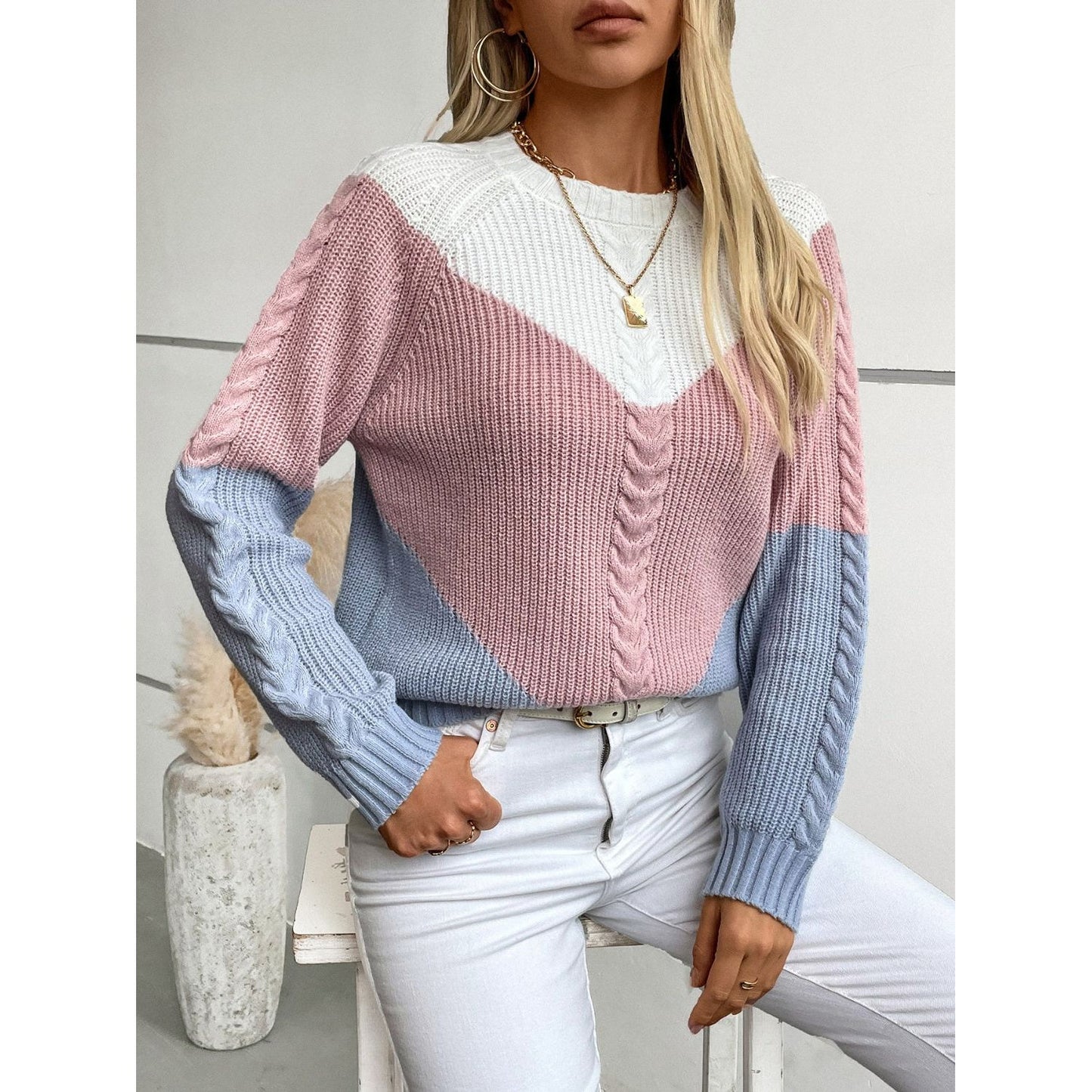 Color Block Round Neck Long Sleeve Sweater