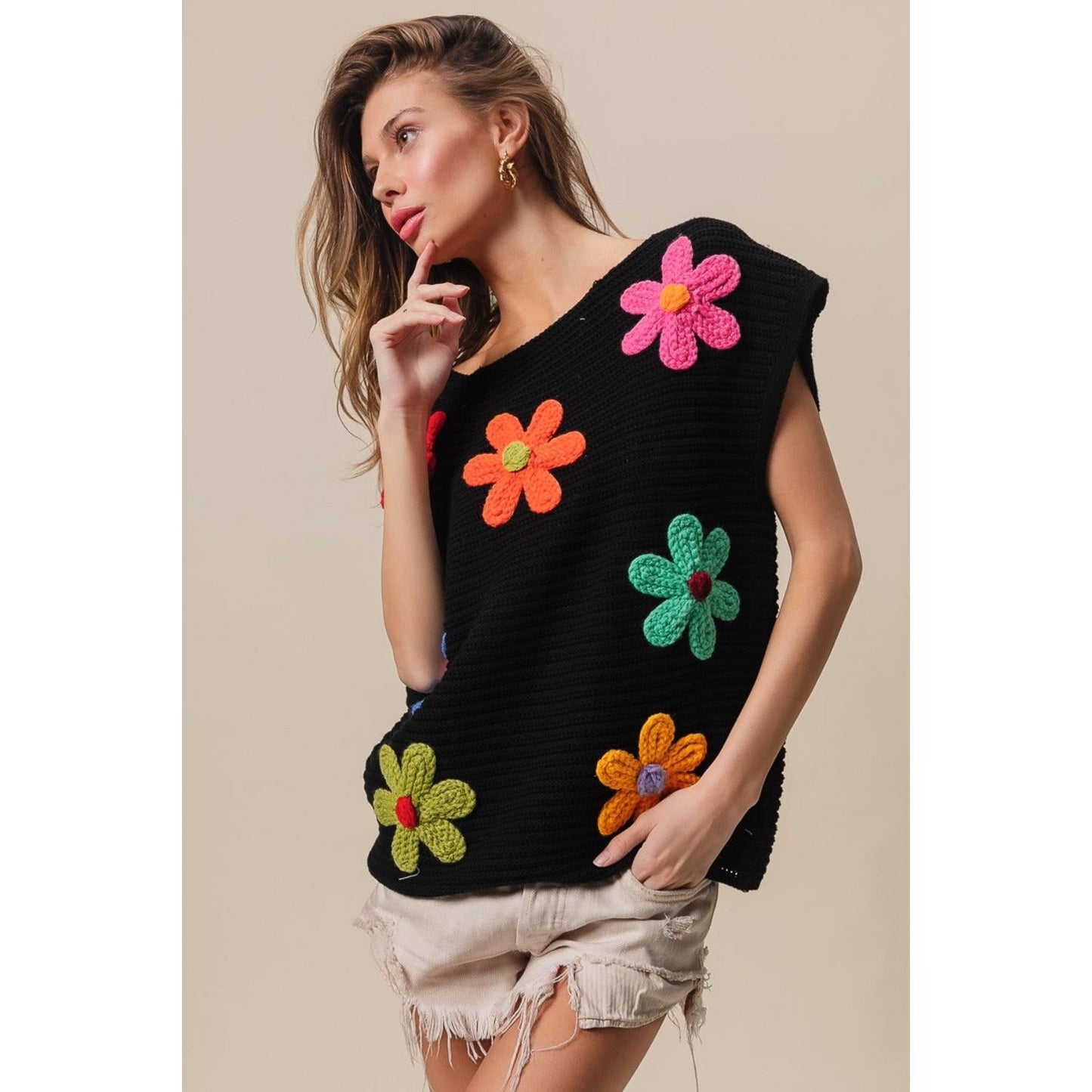 BiBi Flower Round Neck Cap Sleeve Knit Top