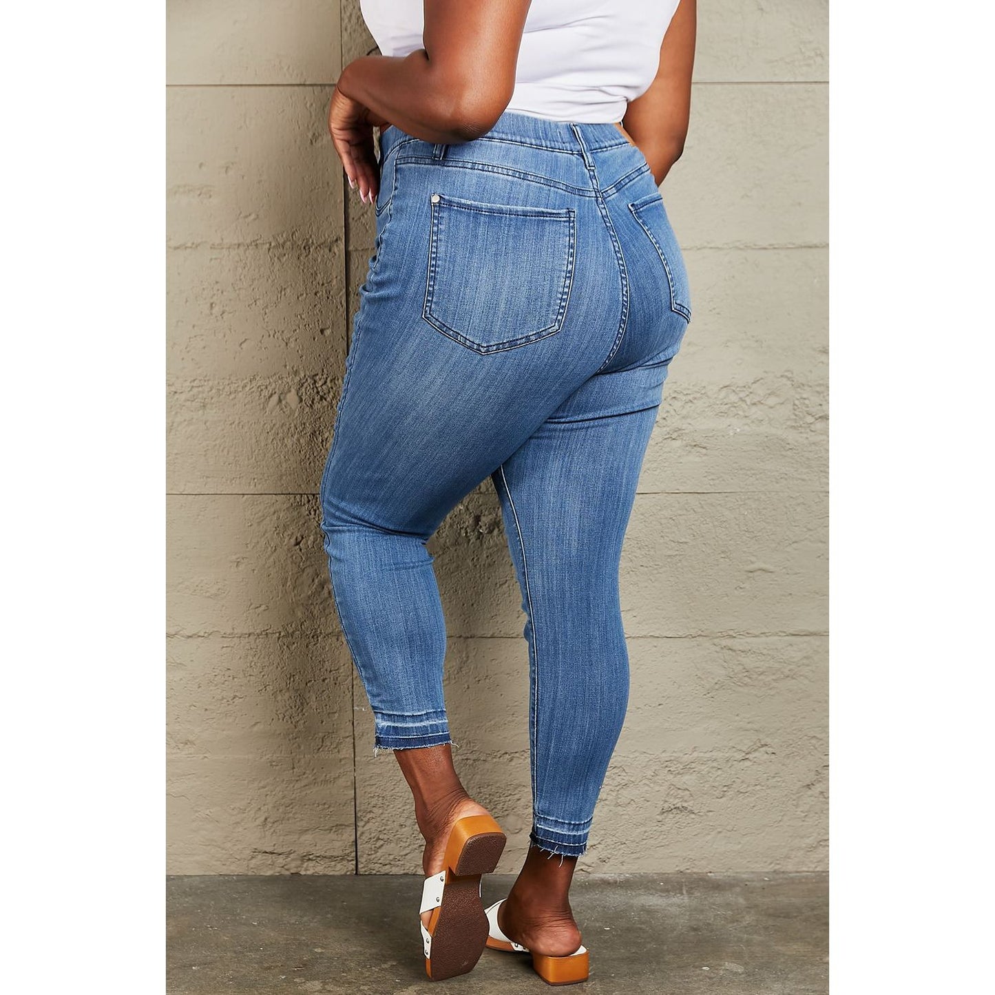 Judy Blue Janavie Full Size High Waisted Pull On Skinny Jeans