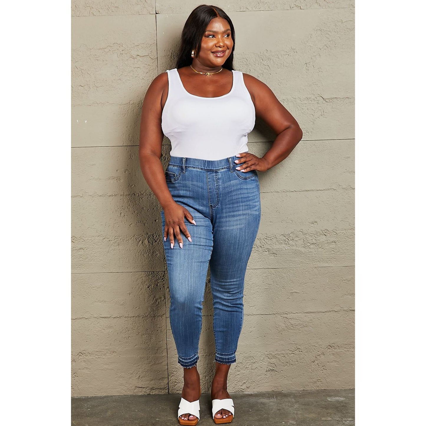 Judy Blue Janavie Full Size High Waisted Pull On Skinny Jeans