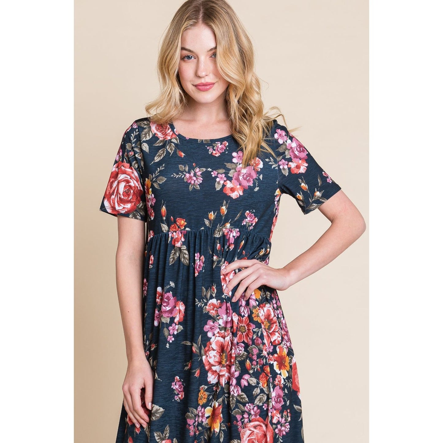 BOMBOM Floral Short Sleeve Maxi Dress