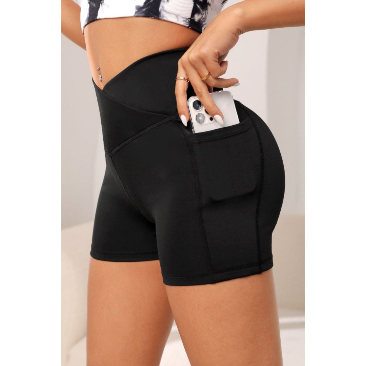 Wide Waistband Active Shorts with Pocket