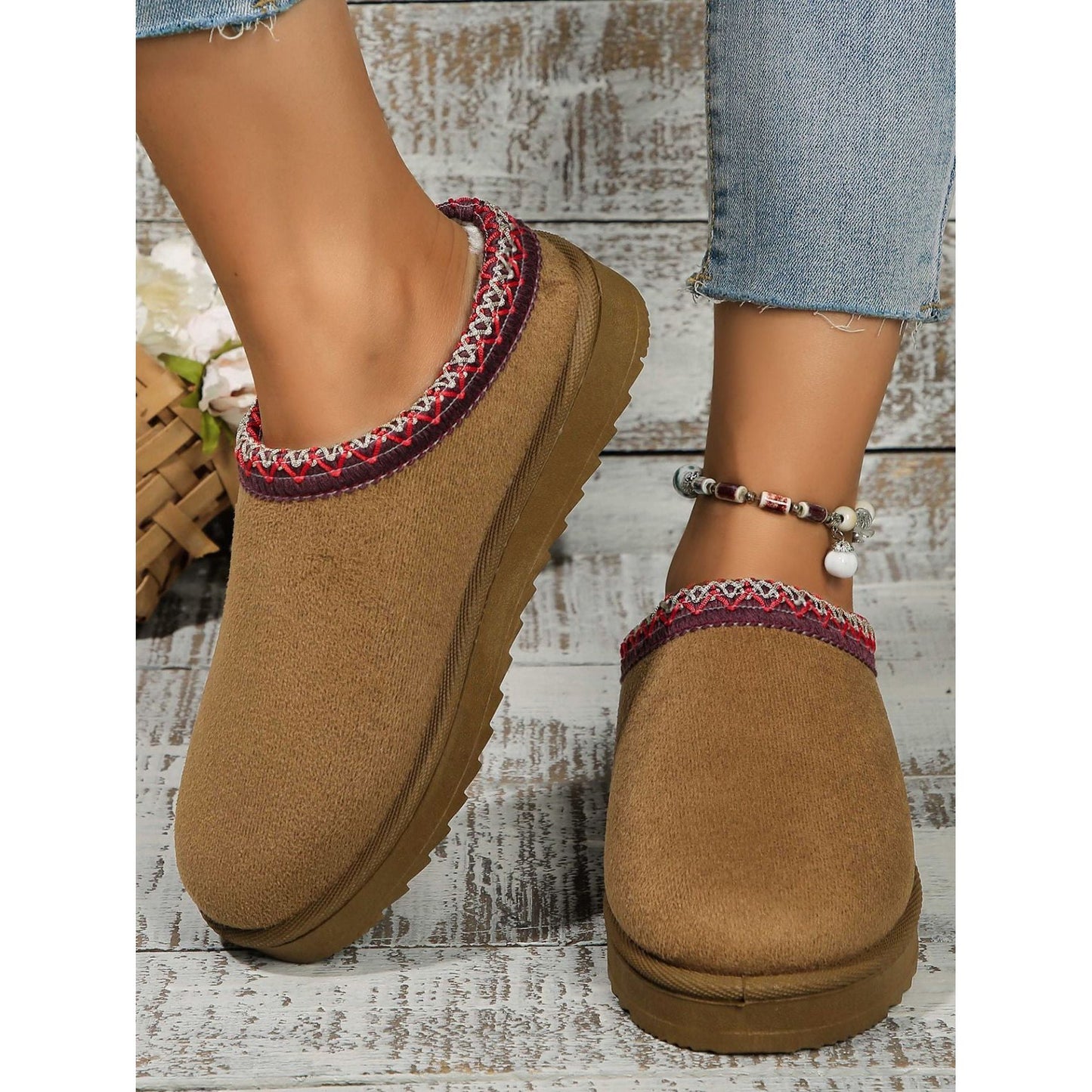 Round Toe Platform Slippers