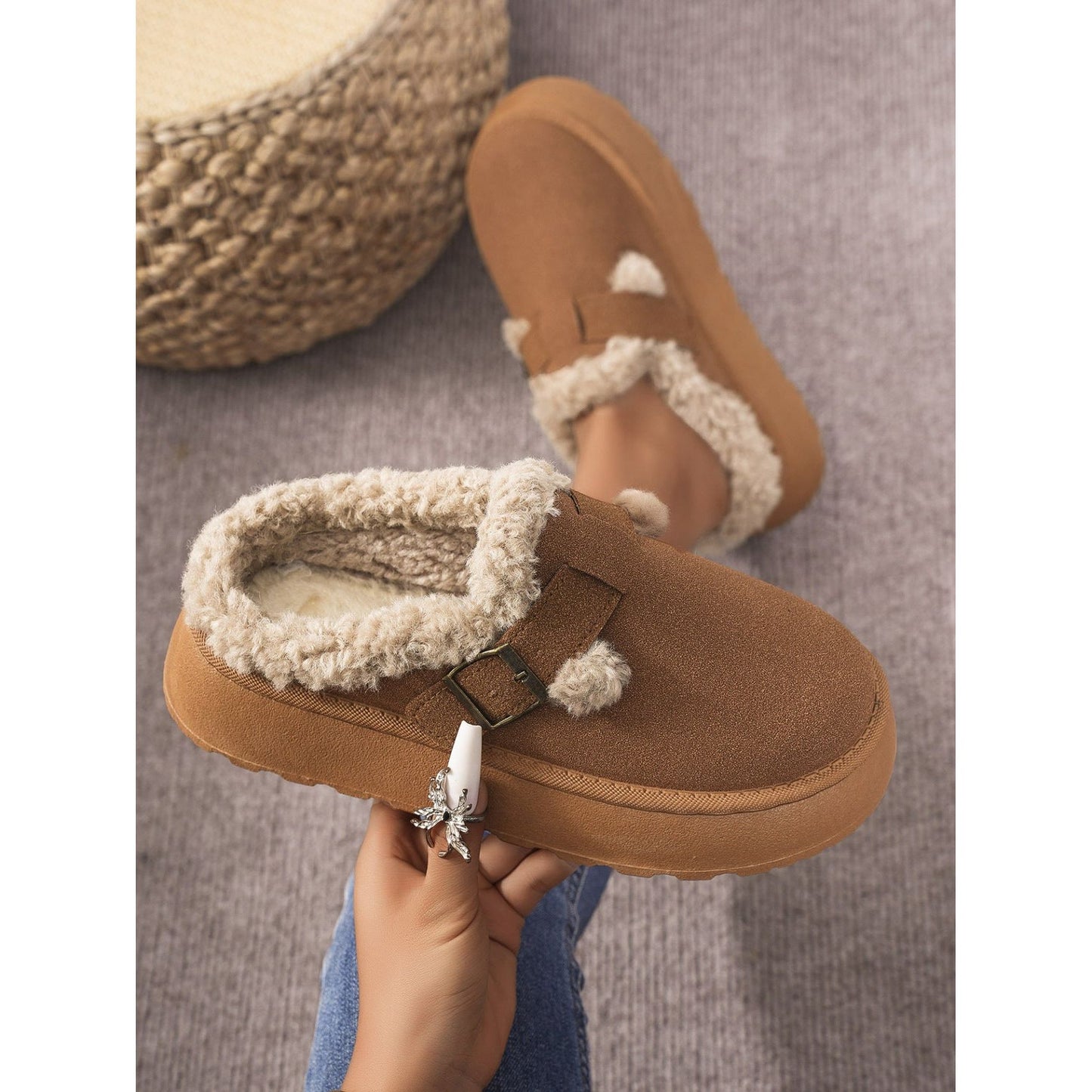 Thermal Fuzzy Buckle Platform Slippers