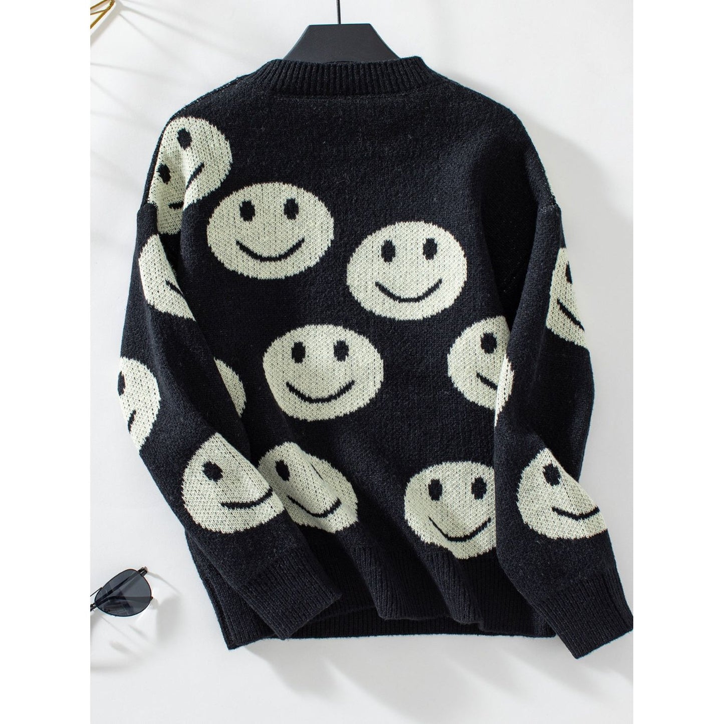 Smile Pattern Round Neck Long Sleeve Sweater