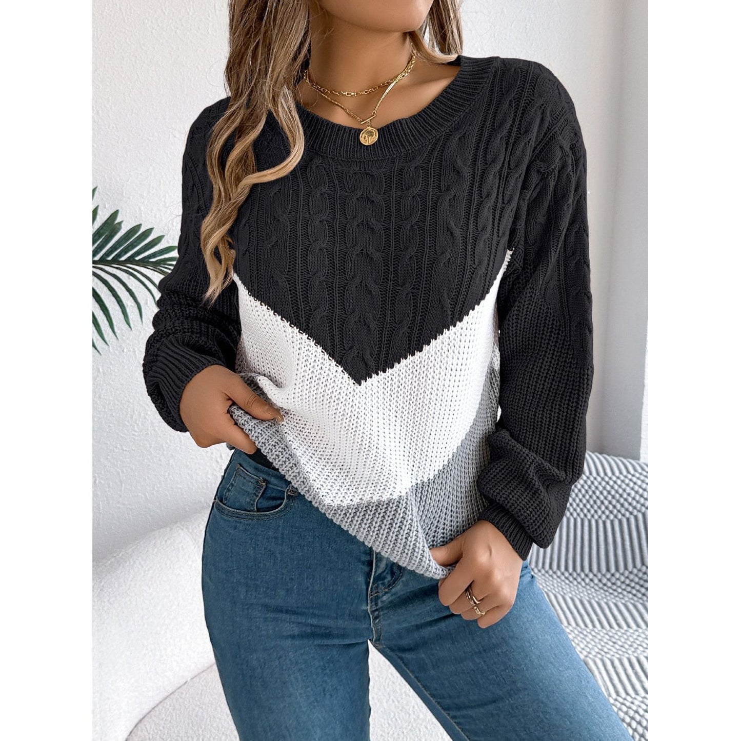 Cable-Knit Color Block Round Neck Sweater