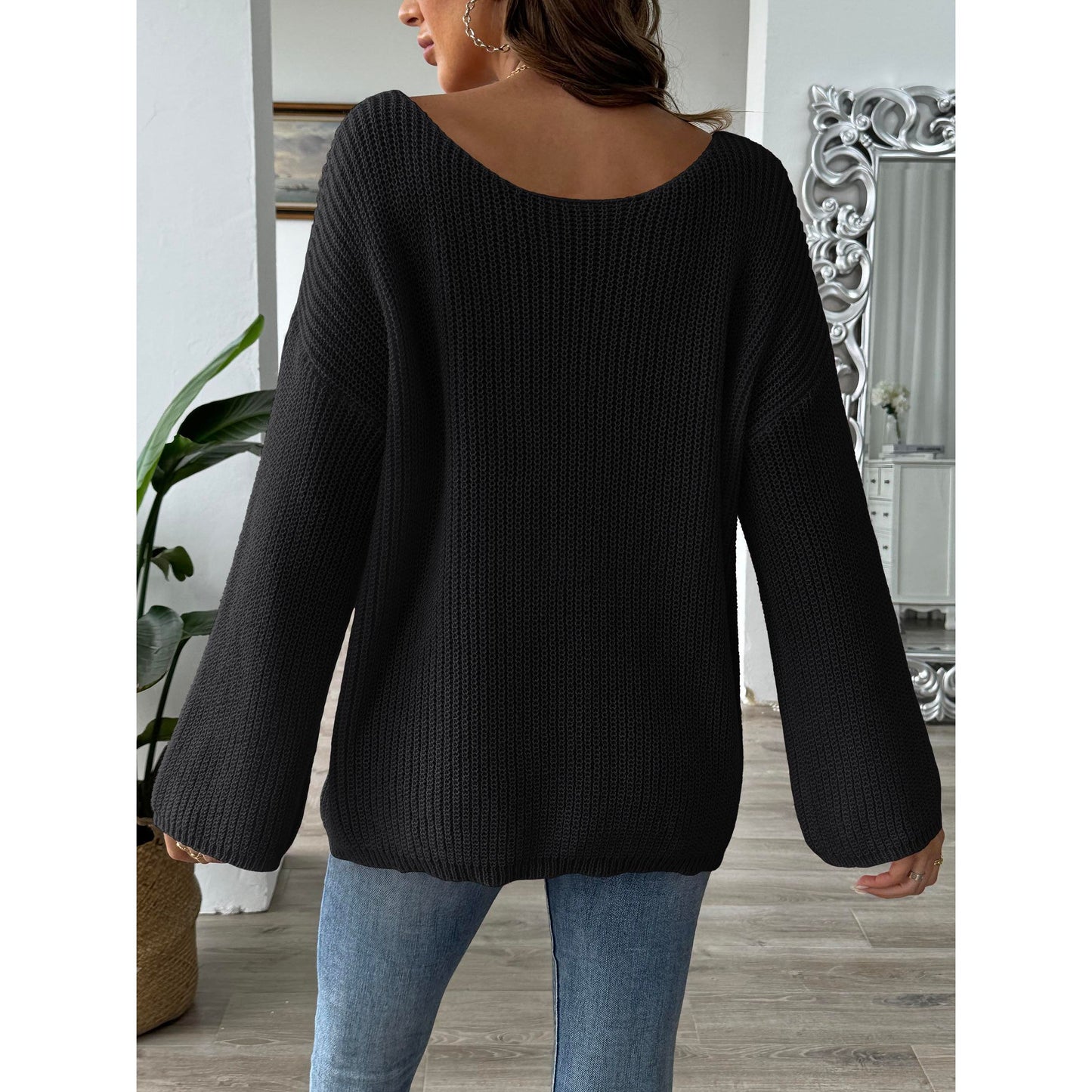 Flower Round Neck Long Sleeve Sweater