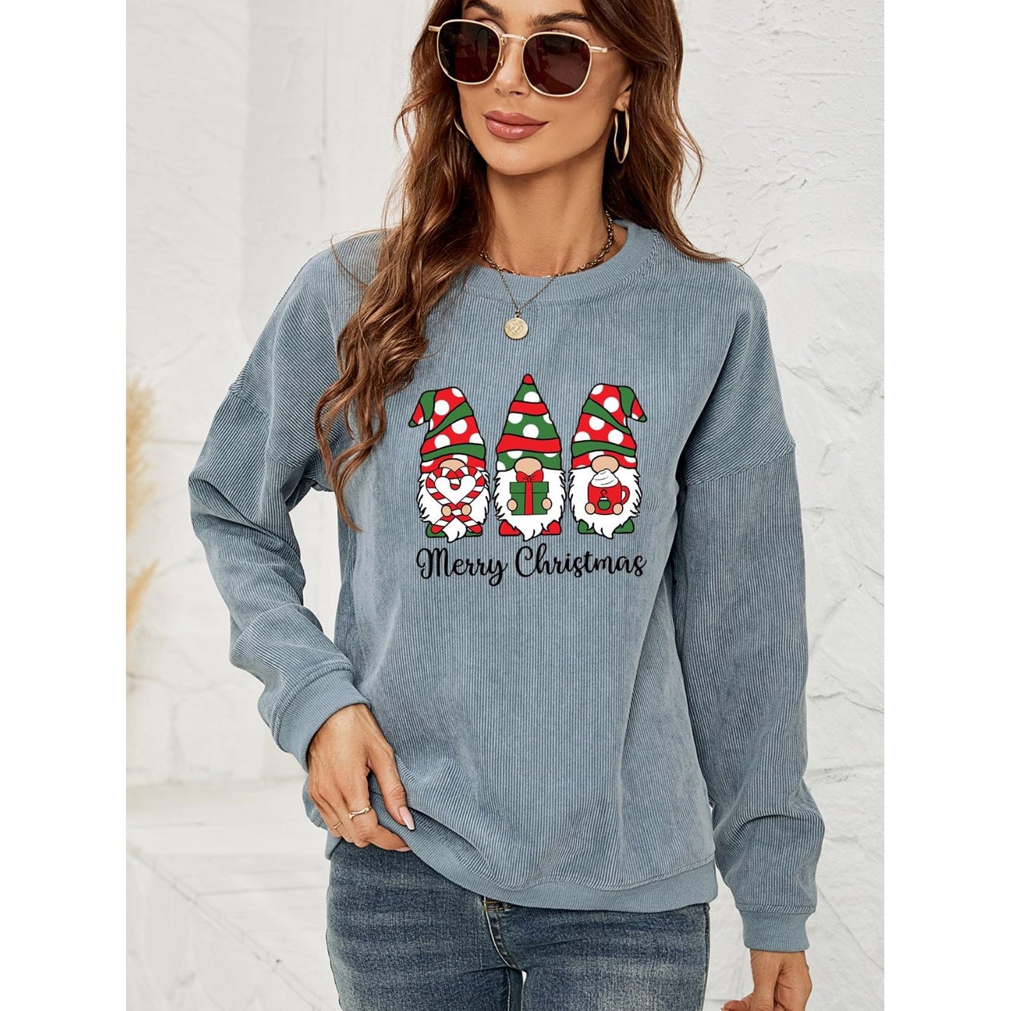 MERRY CHRISTMAS Graphic Sweatshirt