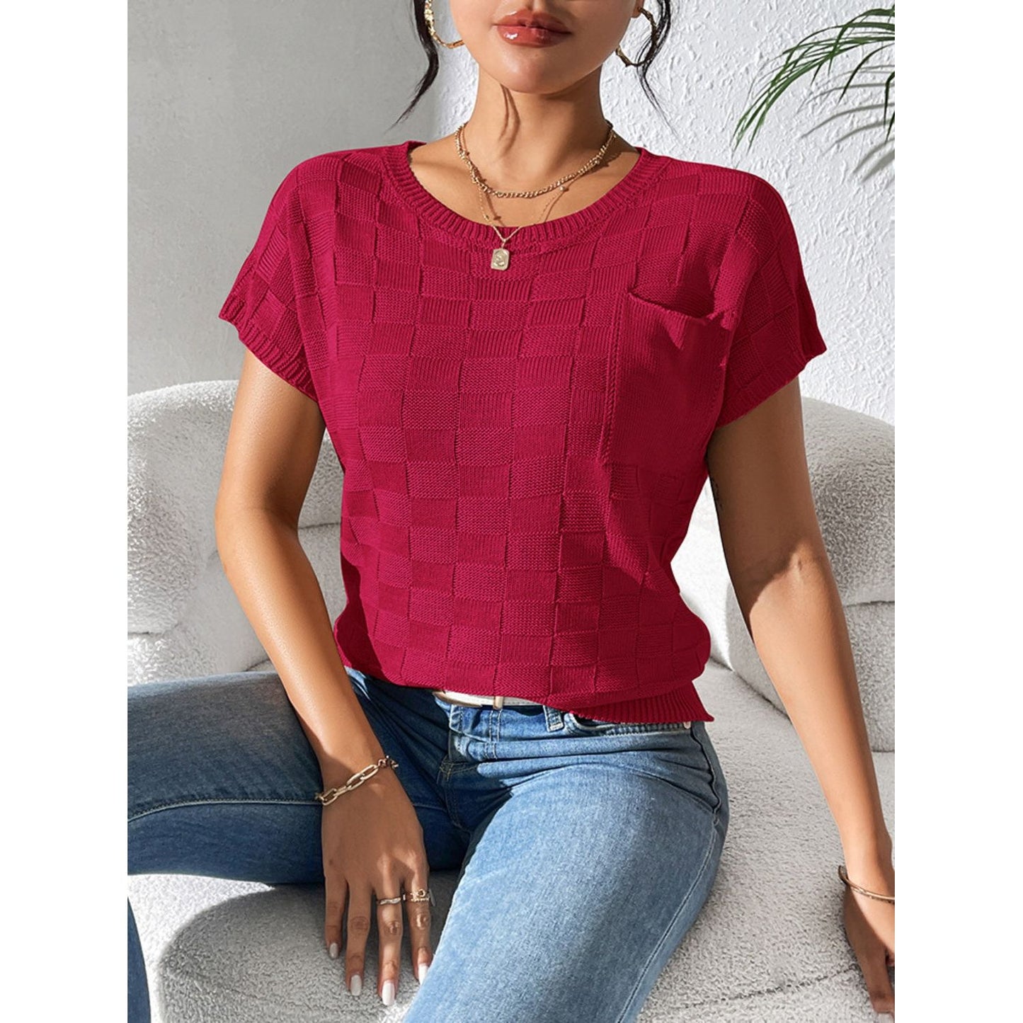 Round Neck Short Sleeve Knit Top