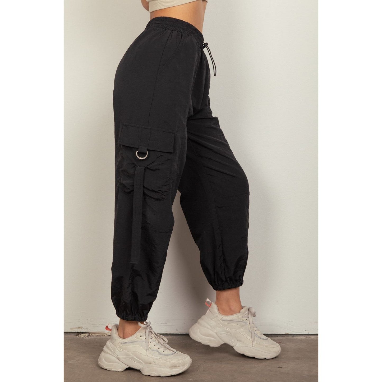 VERY J Elastic Waist Woven Cargo Pants