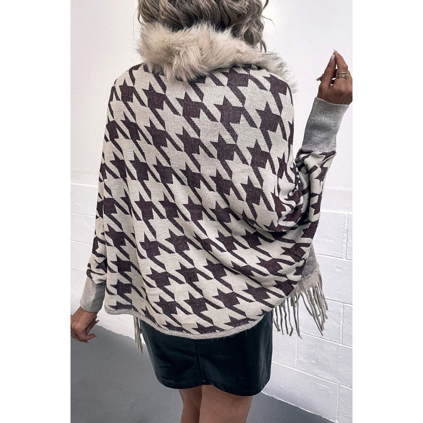 Houndstooth Fringe Hem Poncho