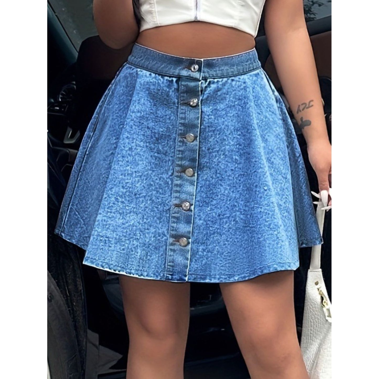 Buttoned Mini Denim Skirt