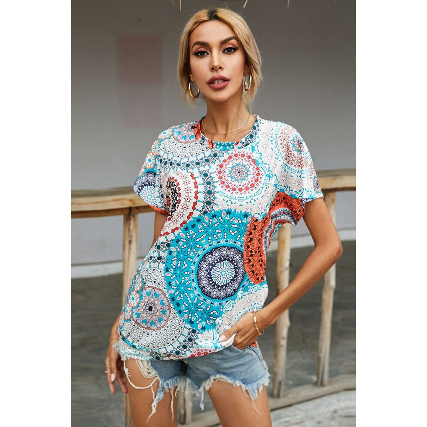 Shiny Printed Round Neck Short Sleeve Tee