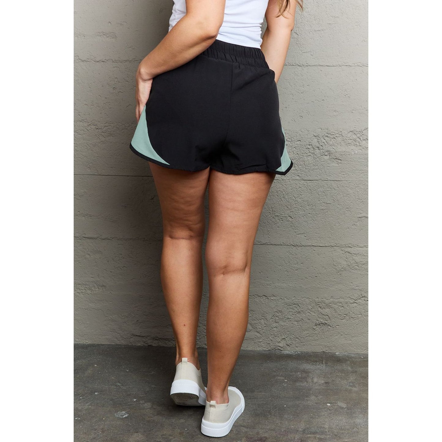 Ninexis Put In Work High Waistband Contrast Detail Active Shorts