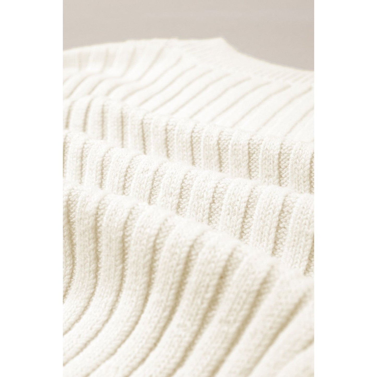 Cable-Knit Round Neck Long Sleeve Sweater