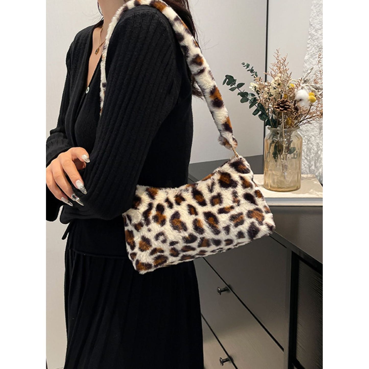 Leopard Fluff Shoulder Bag