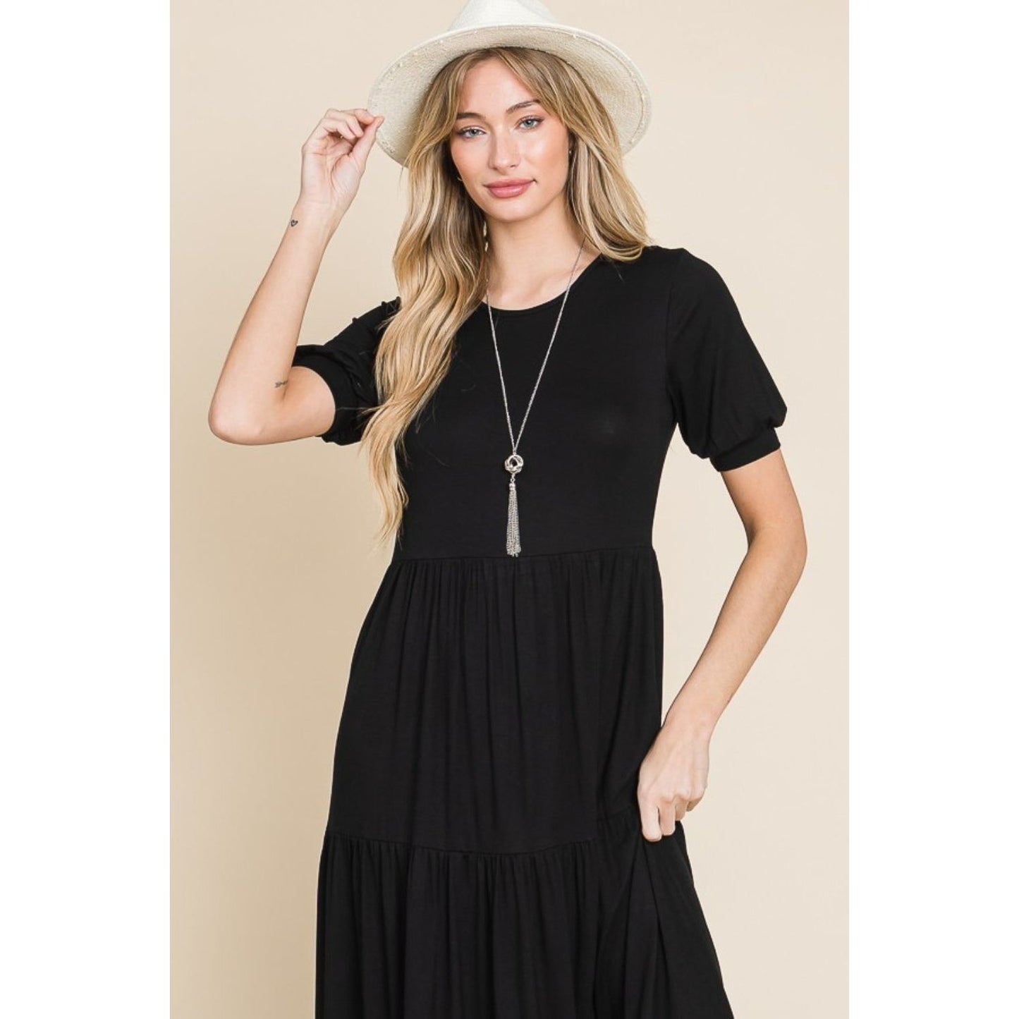 BOMBOM Short Sleeve Tiered Maxi Dress