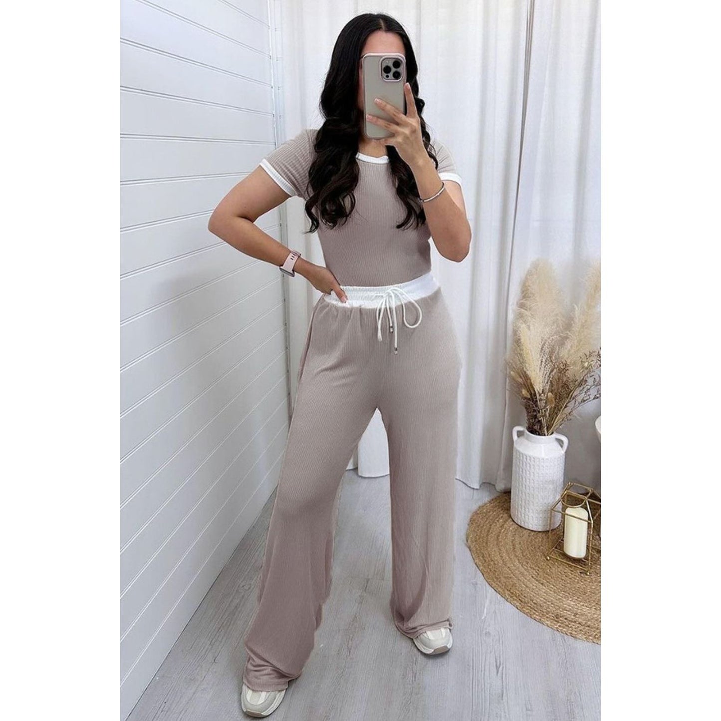 Contrast Trim Round Neck Top and Pants Set