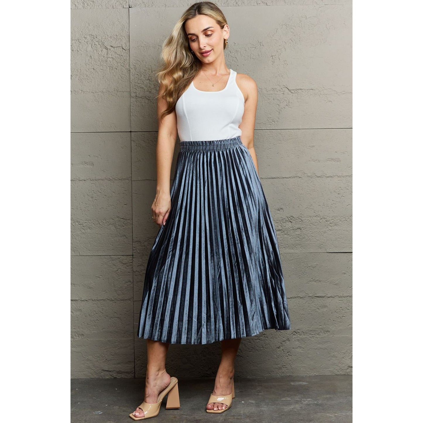 Ninexis Accordion Pleated Flowy Midi Skirt