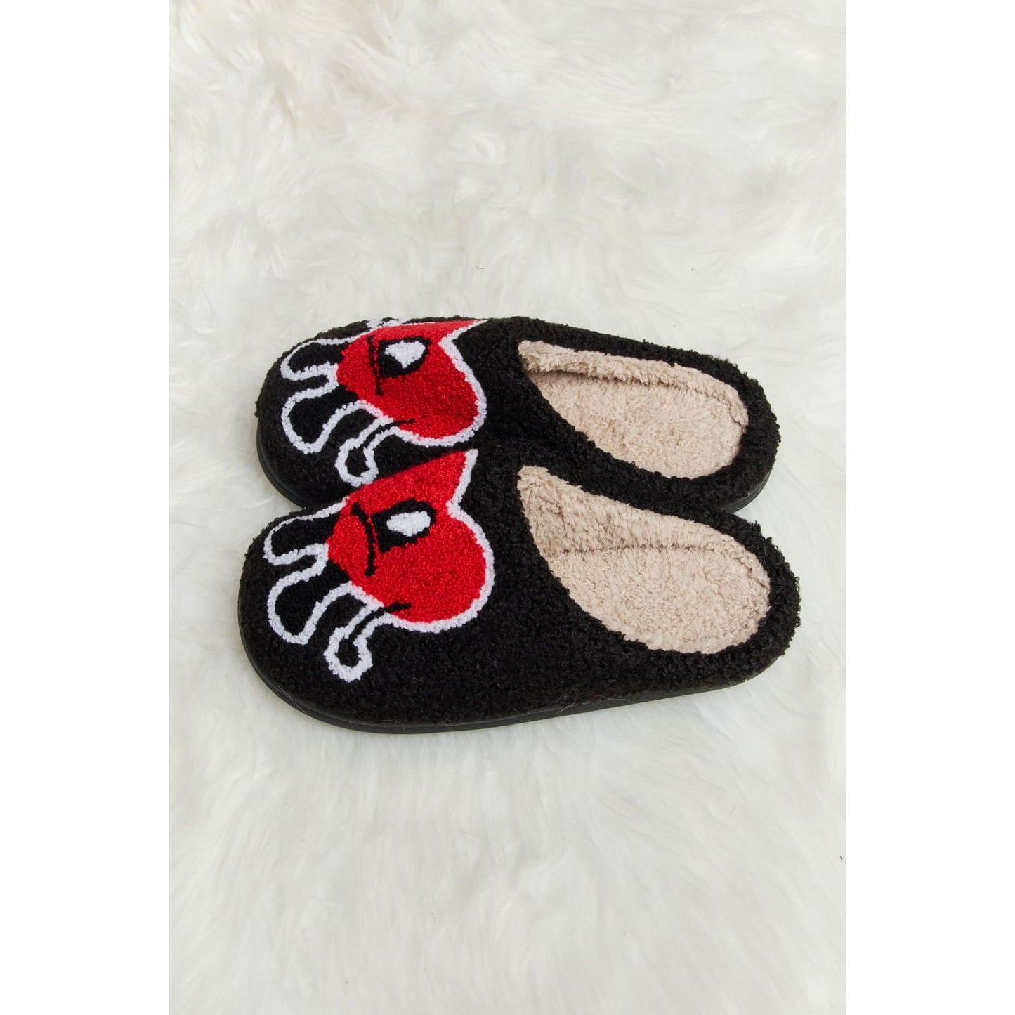 Melody Love Heart Print Plush Slippers