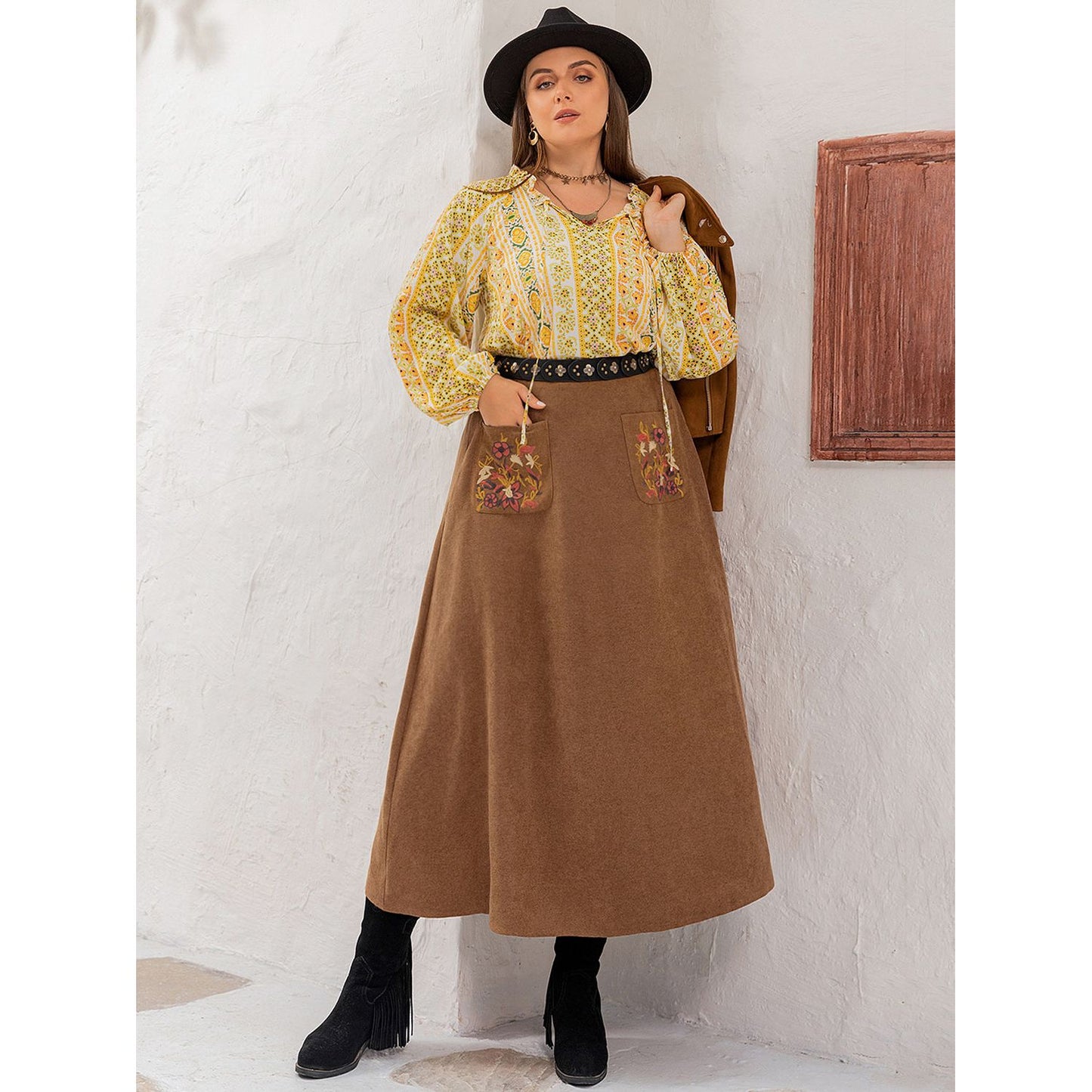 Plus Size Embroidered Pocketed High Waist Skirt