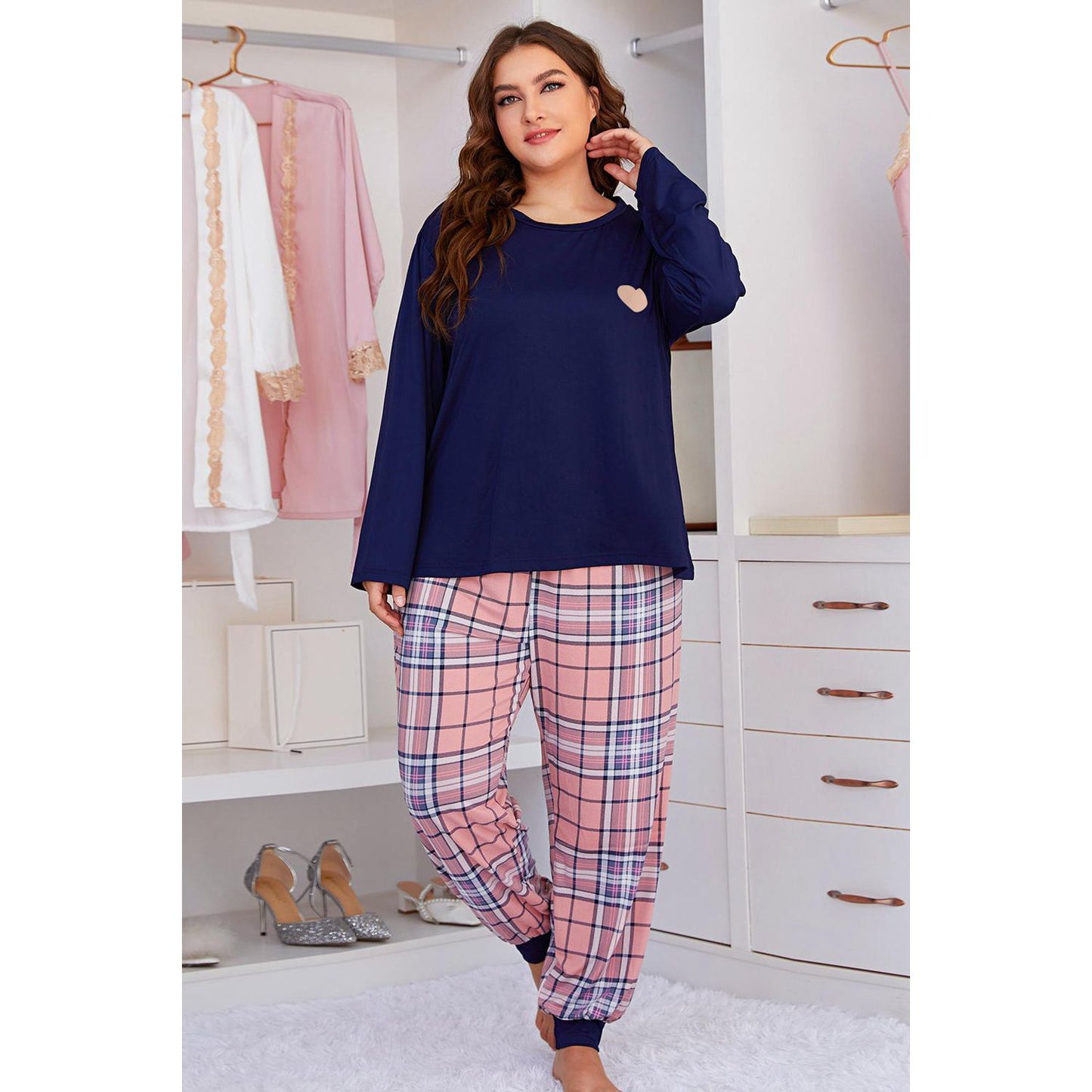 Plus Size Heart Graphic Top and Plaid Joggers Lounge Set