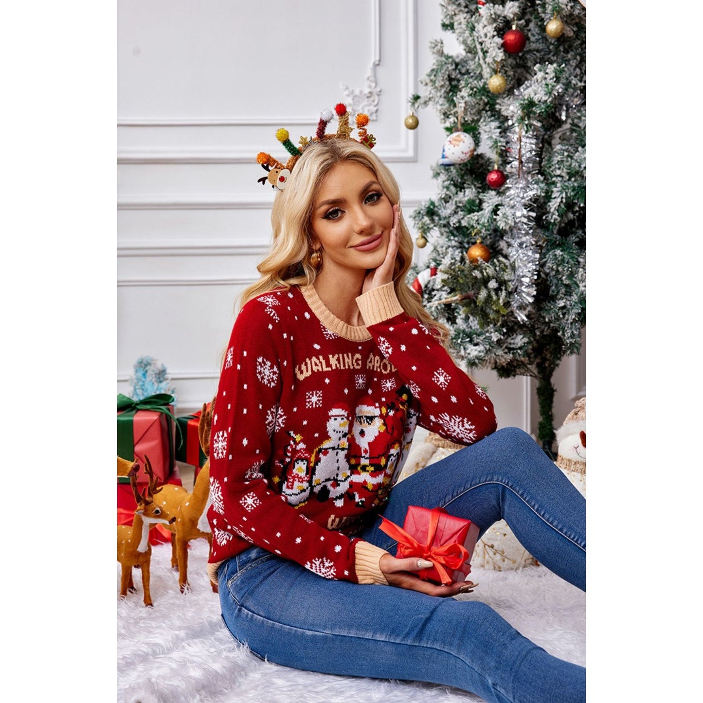 Christmas Pattern Round Neck Long Sleeve Sweater