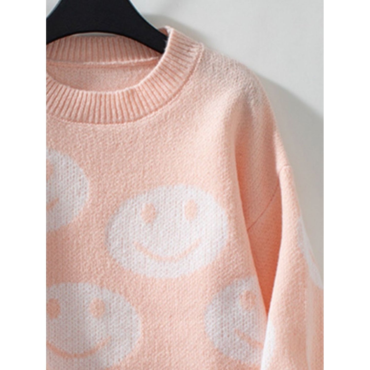 Smile Pattern Round Neck Long Sleeve Sweater