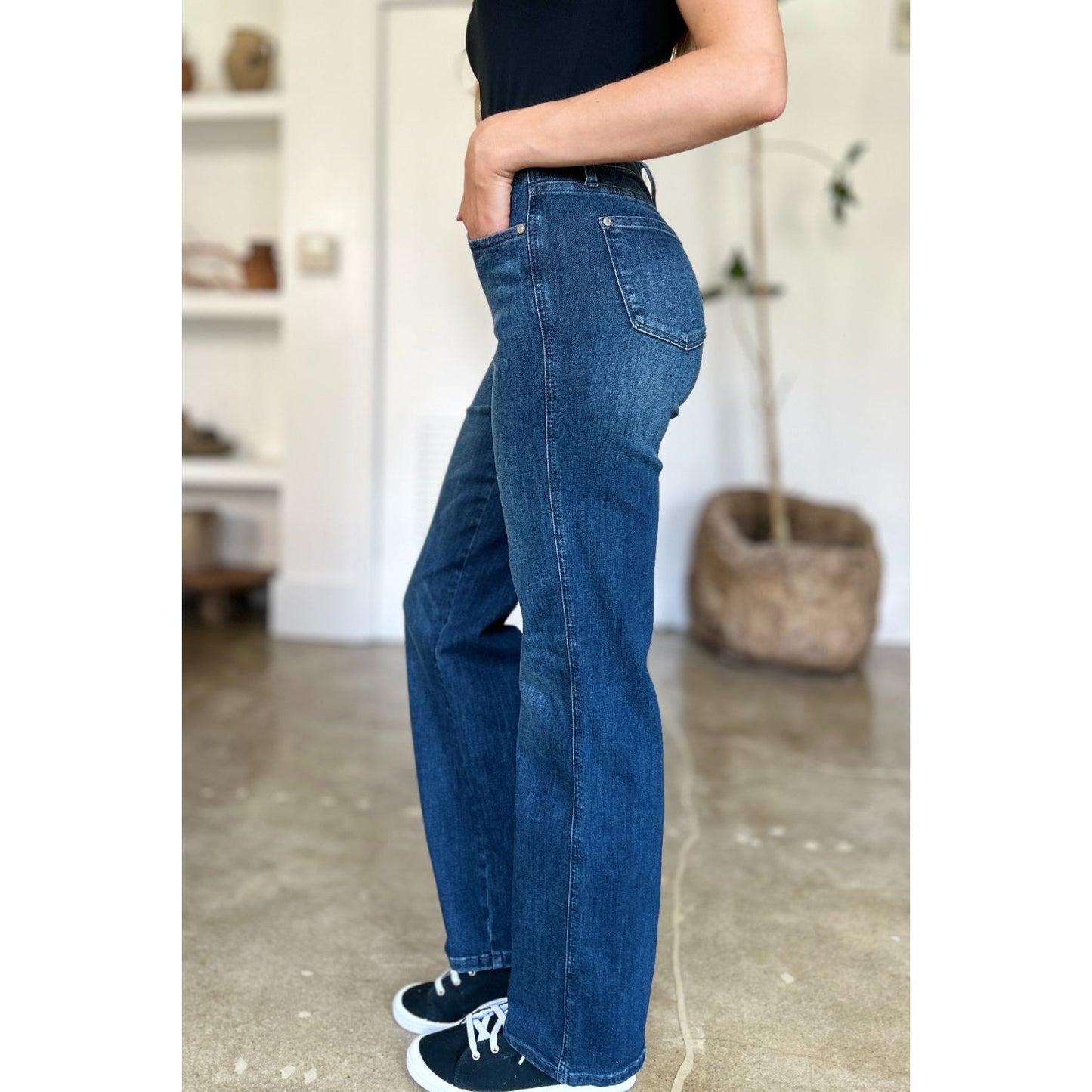 Judy Blue Full Size Tummy Control Straight Jeans