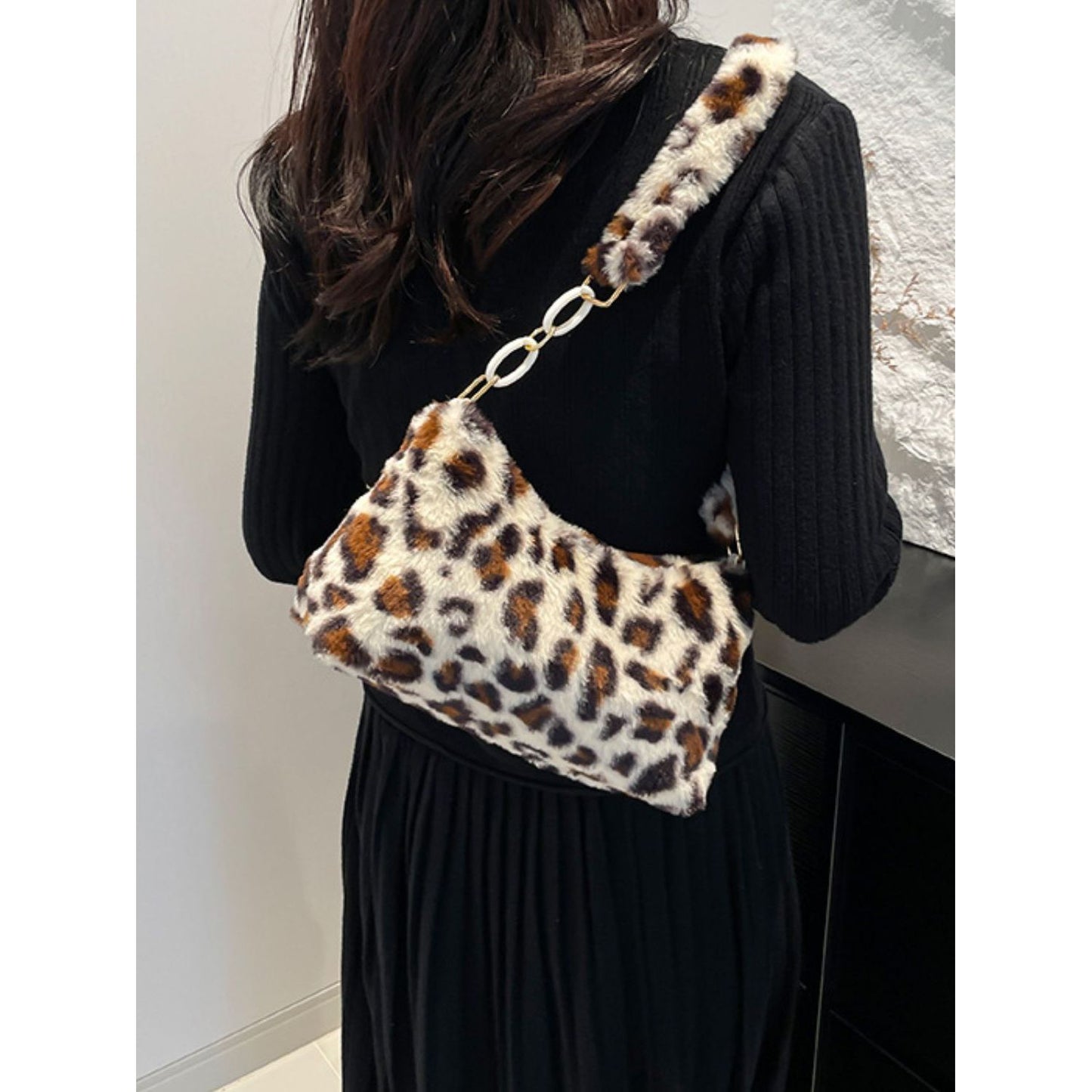 Leopard Fluff Shoulder Bag