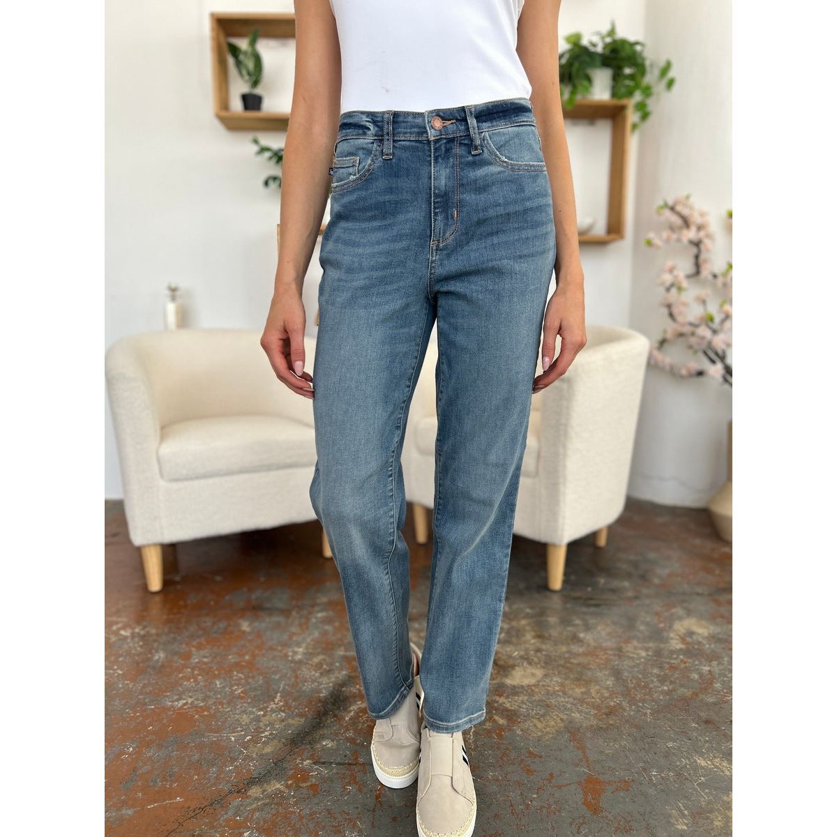 Judy Blue Full Size High Waist Straight Jeans