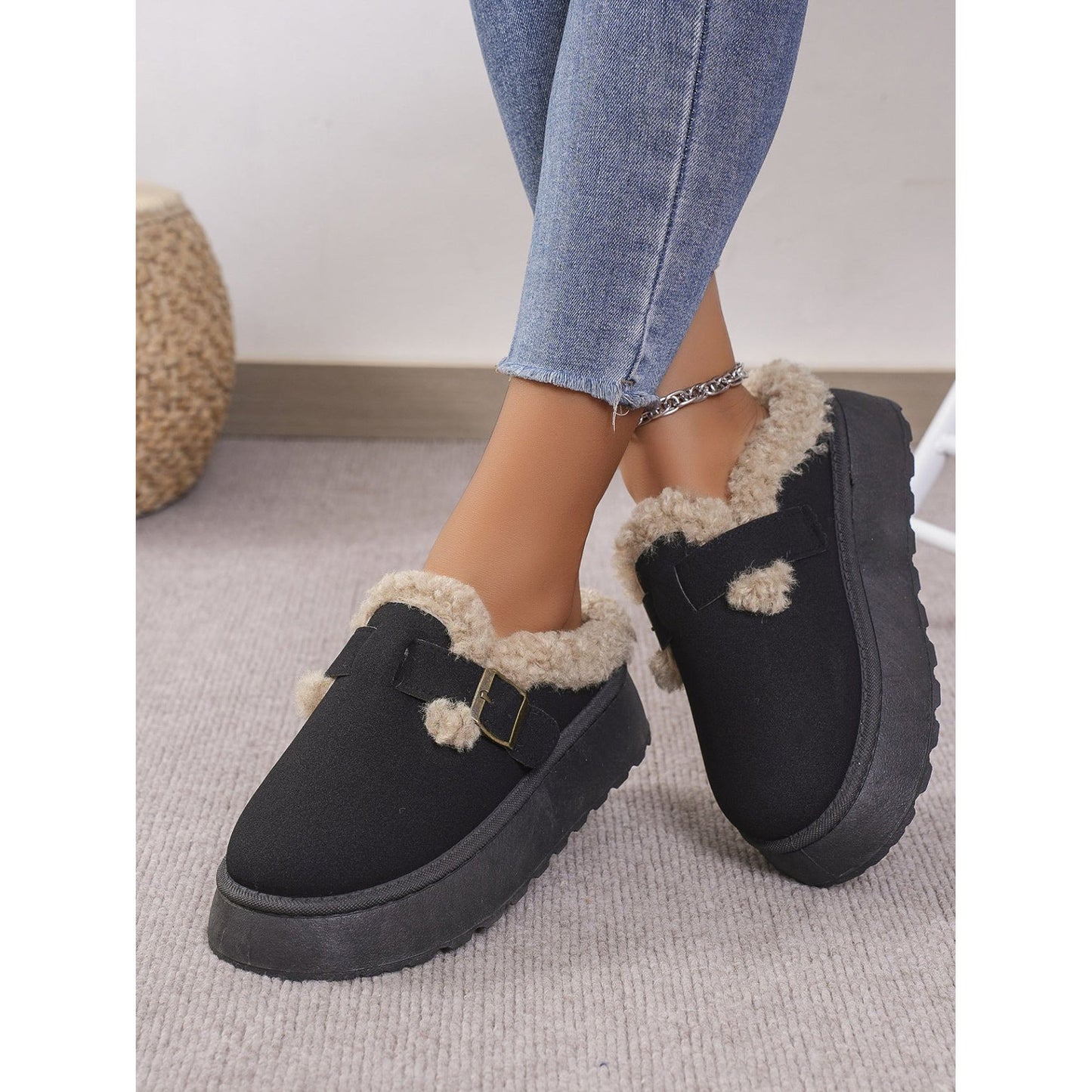 Thermal Fuzzy Buckle Platform Slippers