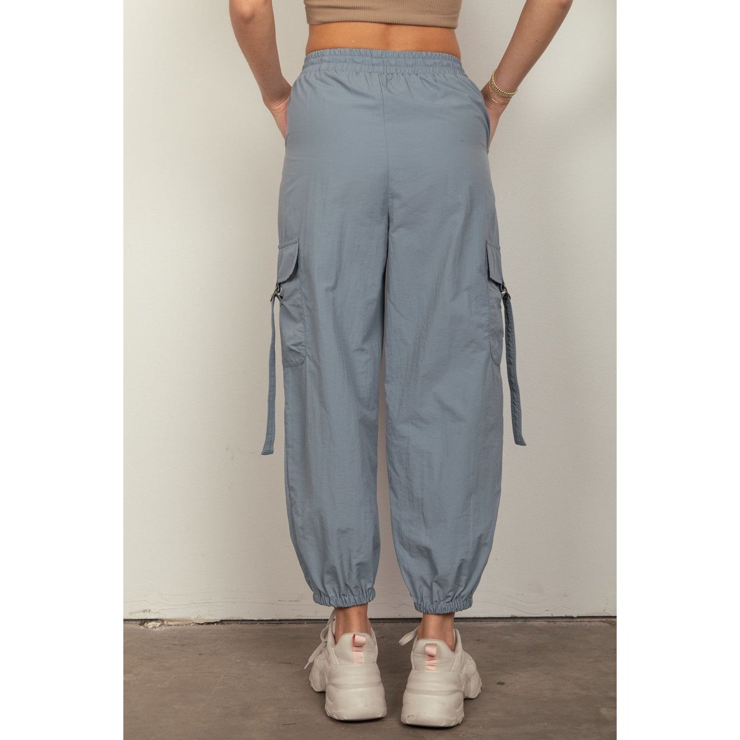 VERY J Elastic Waist Woven Cargo Pants