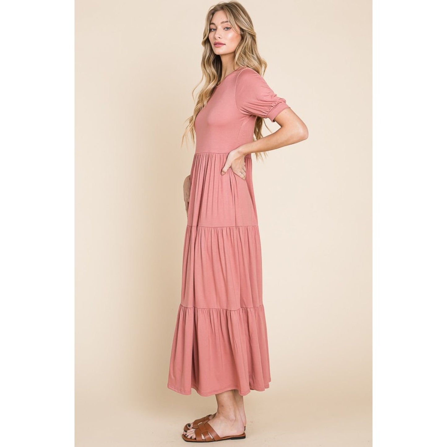 BOMBOM Short Sleeve Tiered Maxi Dress