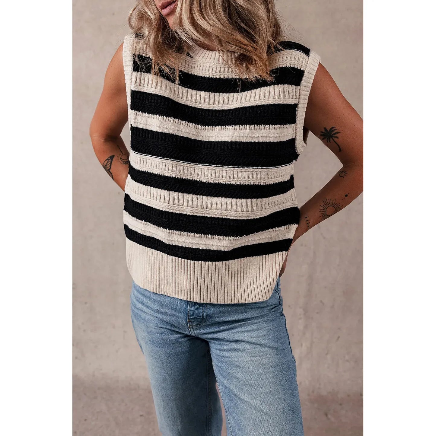 Color Block Round Neck Sweater Vest