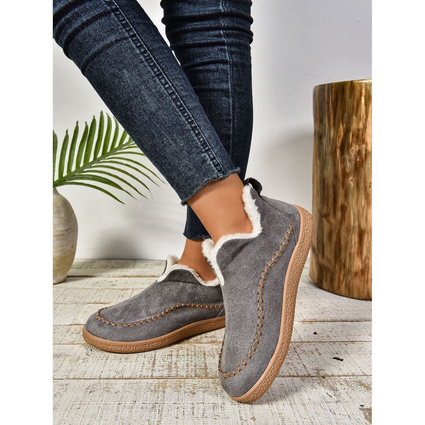 Faux Fur Round Toe Flat Sneakers