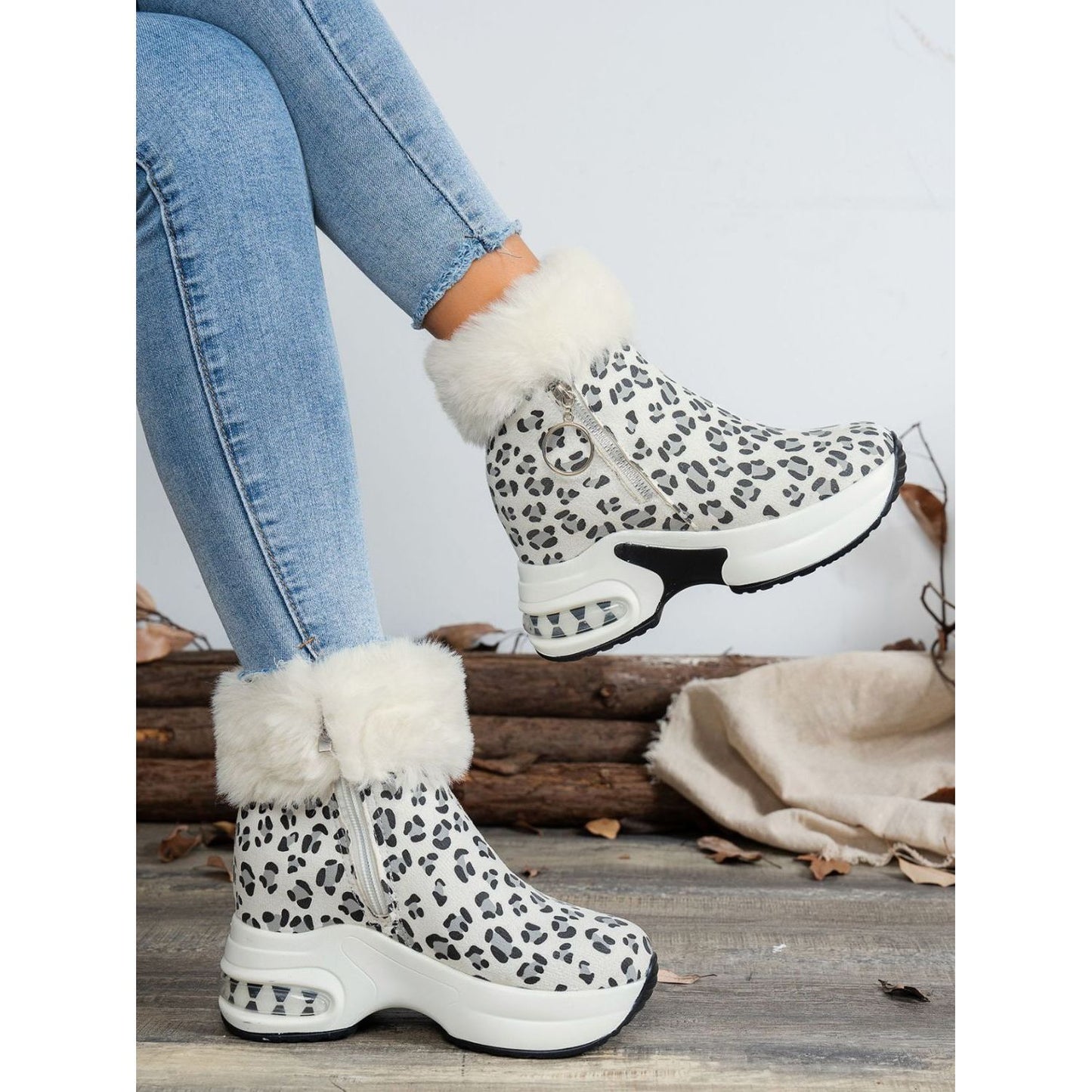 Side Zipper Leopard Platform Boots