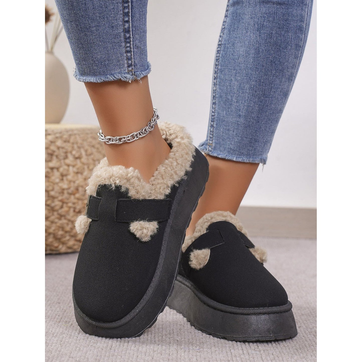 Thermal Fuzzy Buckle Platform Slippers