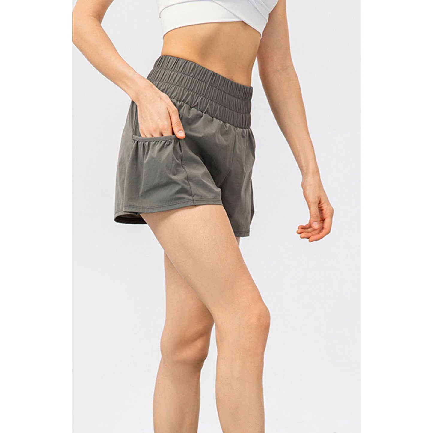 Elastic Waist Pocketed Active Shorts